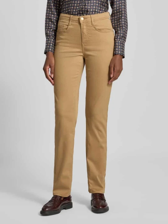 Zdjęcie produktu Jeansy o kroju straight fit z 5 kieszeniami model ‘STYLE.CAROLA’ BRAX Camel