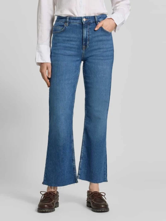Zdjęcie produktu Jeansy o rozkloszowanym kroju z mieszanki bawełny model 'C_SOFT KICK FLARE 4.0' Boss Ciemnoniebieski
