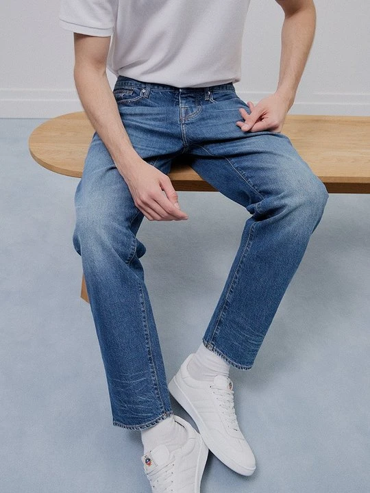 Zdjęcie produktu Jeansy Relaxed Fit Armani Exchange niebieski denim