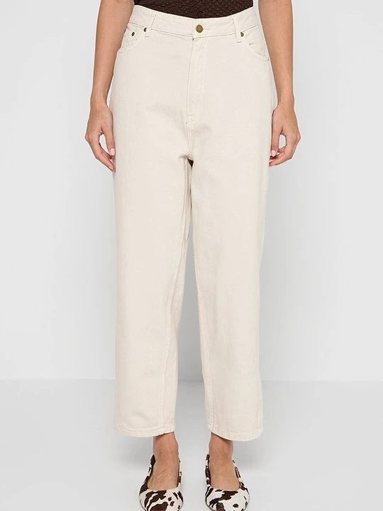 Zdjęcie produktu Jeansy Relaxed Fit Barbour mleczny