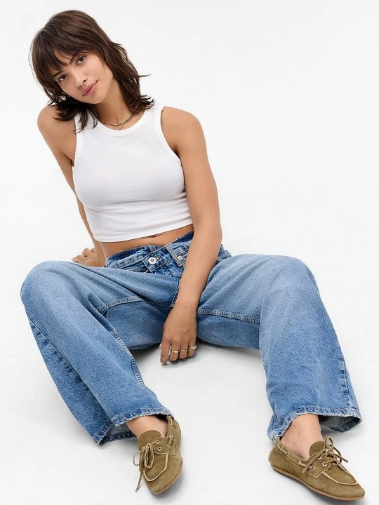 Zdjęcie produktu Jeansy Relaxed Fit BDG Urban Outfitters niebieski