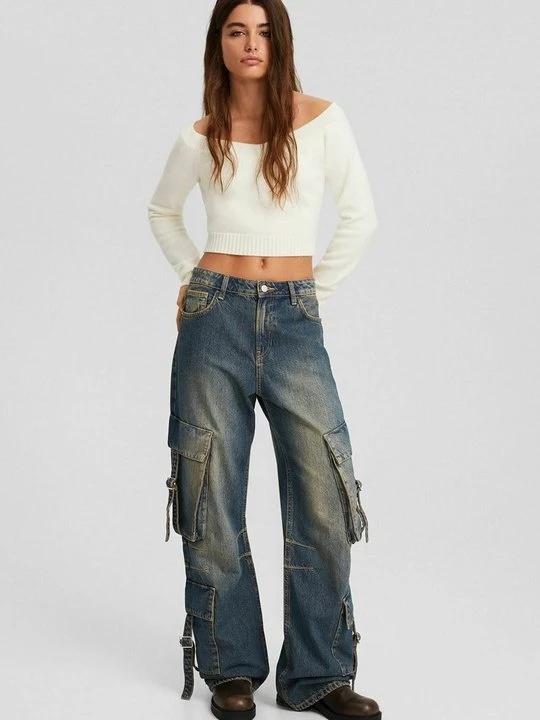 Zdjęcie produktu Jeansy Relaxed Fit Bershka jasnoniebieski
