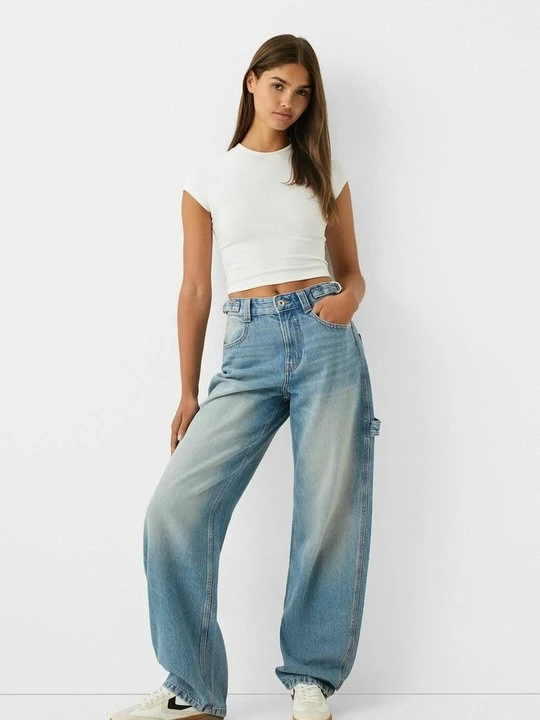 Zdjęcie produktu Jeansy Relaxed Fit Bershka niebieski denim