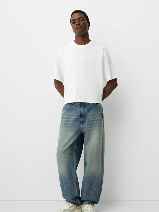 Zdjęcie produktu Jeansy Relaxed Fit Bershka
