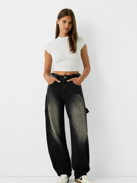 Zdjęcie produktu Jeansy Relaxed Fit Bershka antracytowy