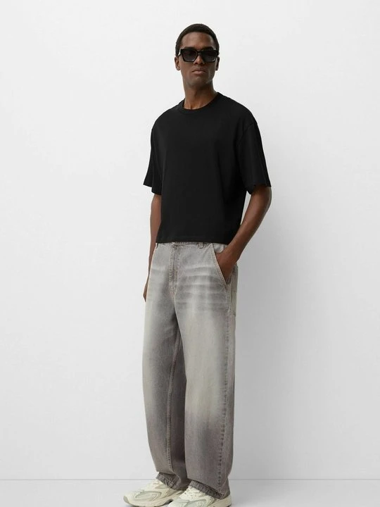Zdjęcie produktu Jeansy Relaxed Fit Bershka jasnoszary