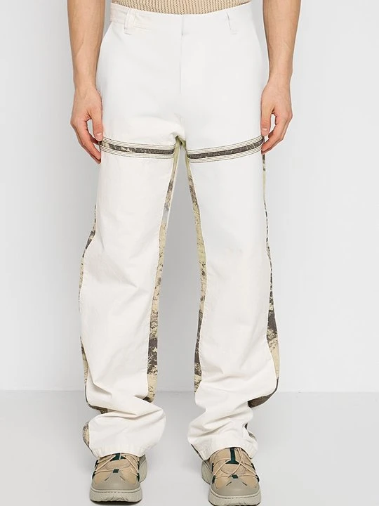 Zdjęcie produktu Jeansy Relaxed Fit Diesel mleczny