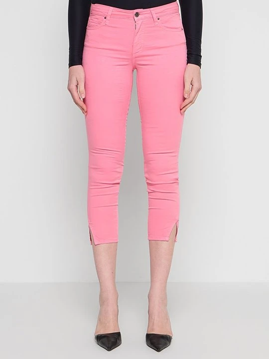 Zdjęcie produktu Jeansy Skinny Fit Armani Exchange różowy