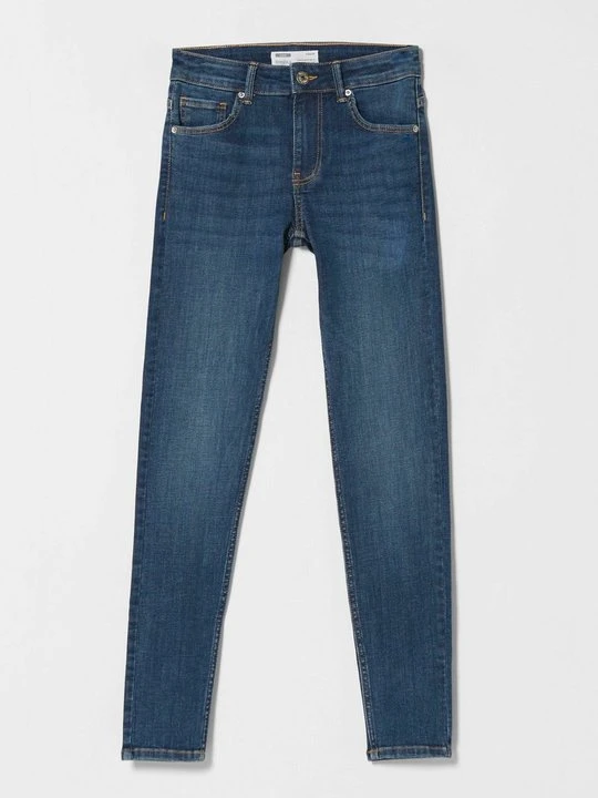 Zdjęcie produktu Jeansy Skinny Fit Bershka błękit królewski