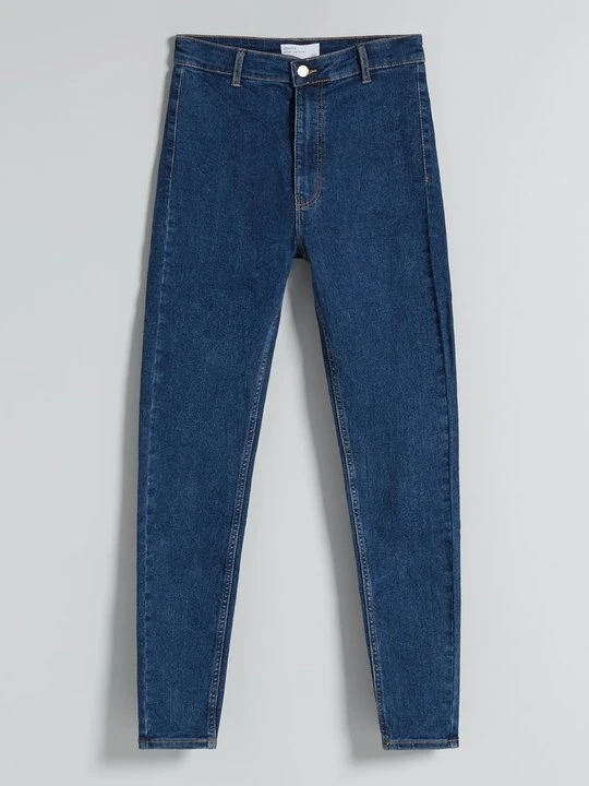 Zdjęcie produktu Jeansy Skinny Fit Bershka granatowy