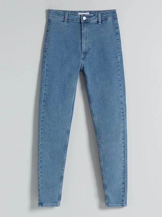 Zdjęcie produktu Jeansy Skinny Fit Bershka niebieski denim
