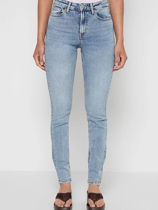 Zdjęcie produktu Jeansy Skinny Fit GAP niebieski