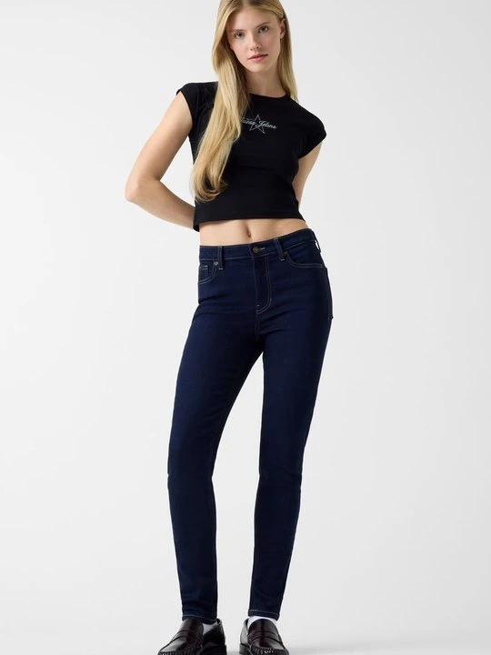Zdjęcie produktu Jeansy Skinny Fit Guess granatowy