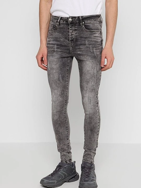 Zdjęcie produktu Jeansy Skinny Fit Sixth June czarny