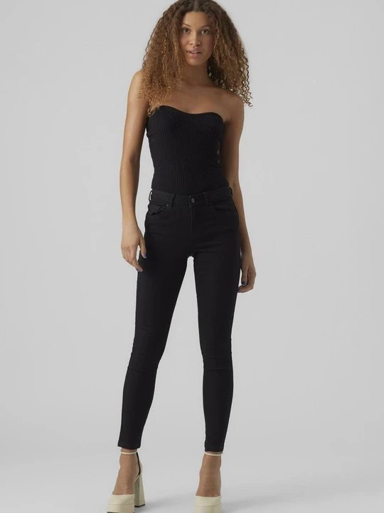 Zdjęcie produktu Jeansy Skinny Fit Vero Moda czarny