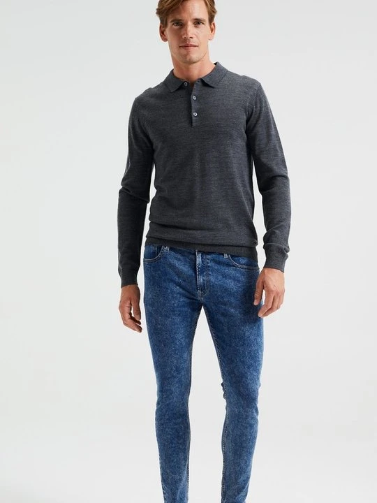 Zdjęcie produktu Jeansy Skinny Fit WE Fashion niebieski