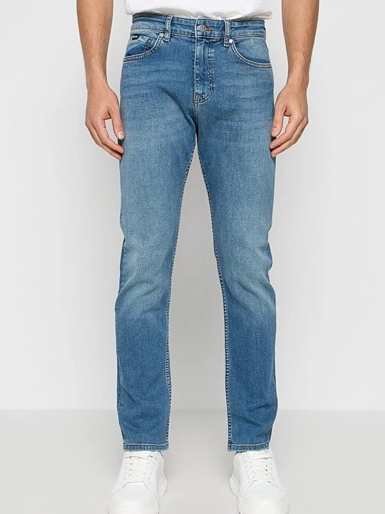 Zdjęcie produktu Jeansy Slim Fit Boss niebieski