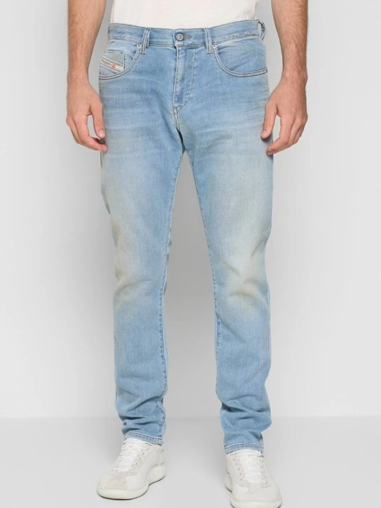 Zdjęcie produktu Jeansy Slim Fit Diesel niebieski denim