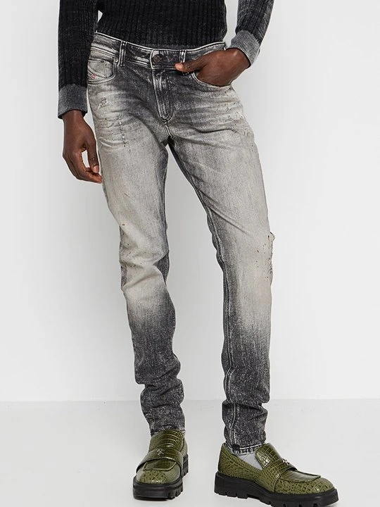 Zdjęcie produktu Jeansy Slim Fit Diesel czarny
