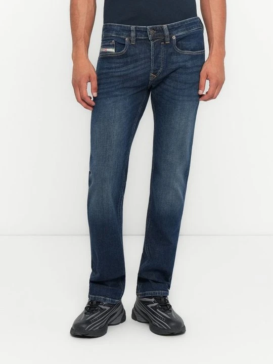 Zdjęcie produktu Jeansy Slim Fit Diesel czerwony