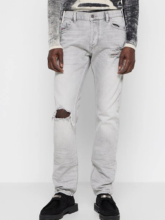 Zdjęcie produktu Jeansy Slim Fit Diesel szary