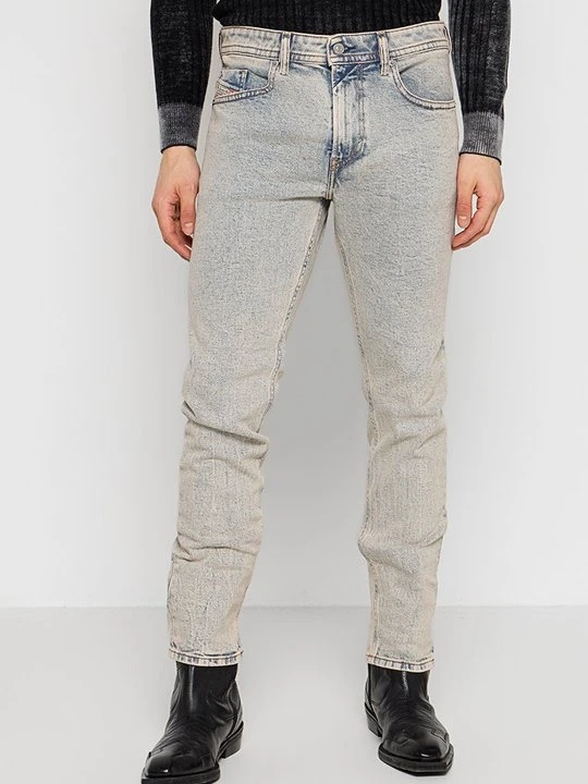 Zdjęcie produktu Jeansy Slim Fit Diesel jasnoniebieski