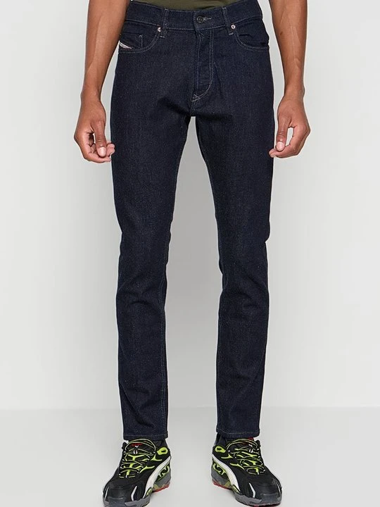 Zdjęcie produktu Jeansy Slim Fit Diesel czerwony