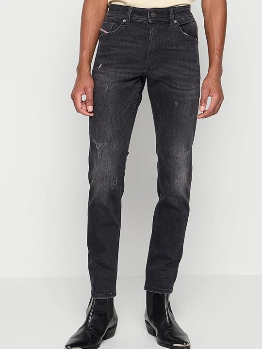 Zdjęcie produktu Jeansy Slim Fit Diesel czerwony
