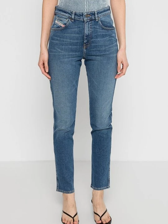 Zdjęcie produktu Jeansy Slim Fit Diesel niebieski