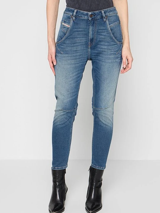 Zdjęcie produktu Jeansy Slim Fit Diesel niebieski denim