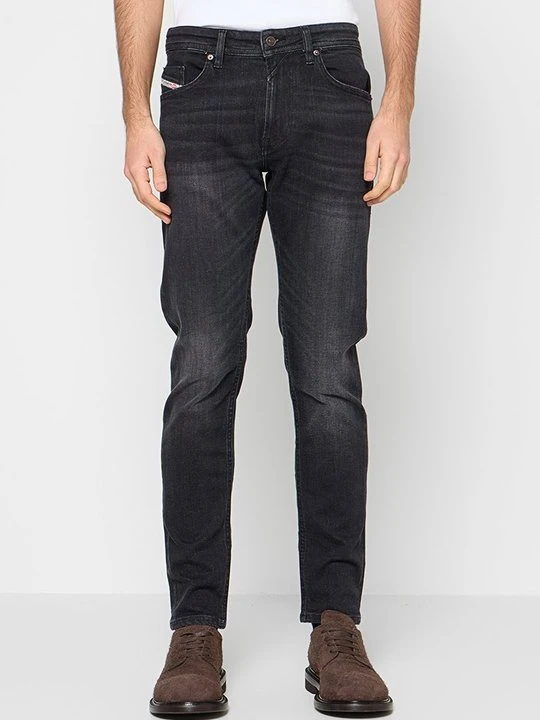 Zdjęcie produktu Jeansy Slim Fit Diesel czarny