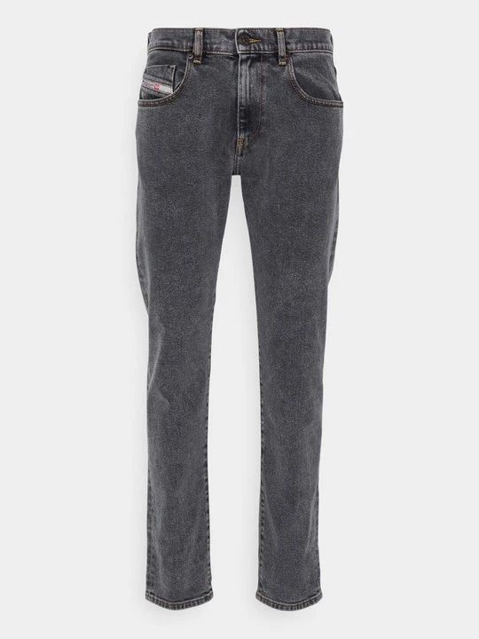 Zdjęcie produktu Jeansy Slim Fit Diesel