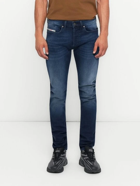 Zdjęcie produktu Jeansy Slim Fit Diesel czerwony