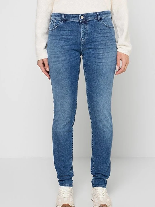 Zdjęcie produktu Jeansy Slim Fit Emporio Armani niebieski denim