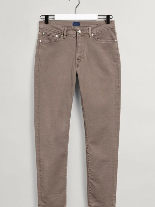 Zdjęcie produktu Jeansy Slim Fit Gant brązowy