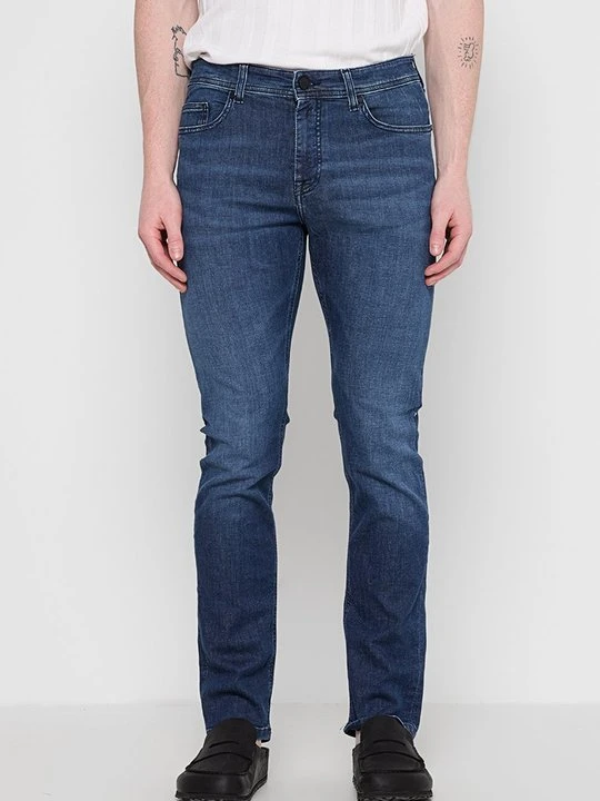 Zdjęcie produktu Jeansy Slim Fit KARL LAGERFELD granatowy