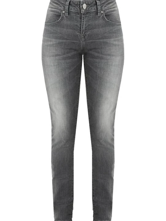 Zdjęcie produktu Jeansy Slim Fit LTB