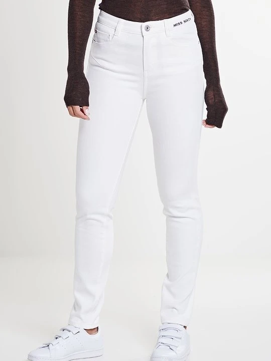 Zdjęcie produktu Jeansy Slim Fit Miss Sixty biały