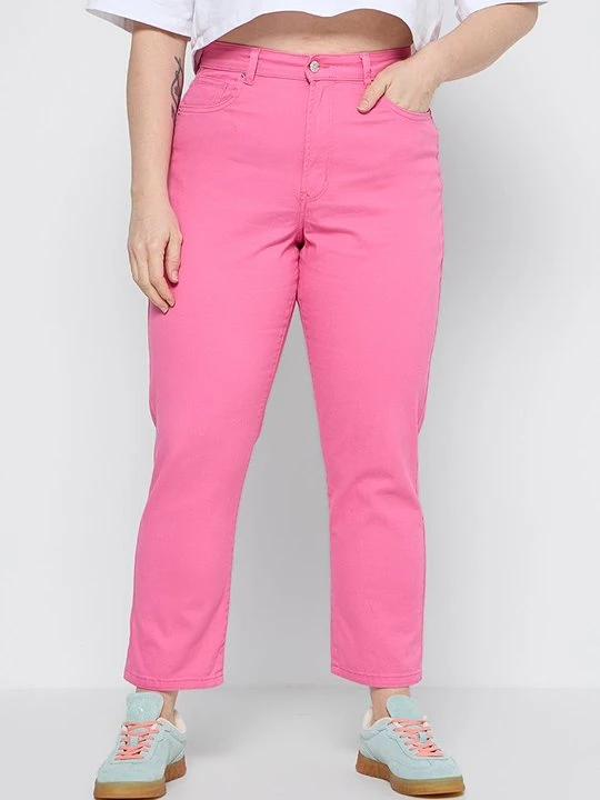 Zdjęcie produktu Jeansy Slim Fit ONLY Carmakoma jasnoróżowy