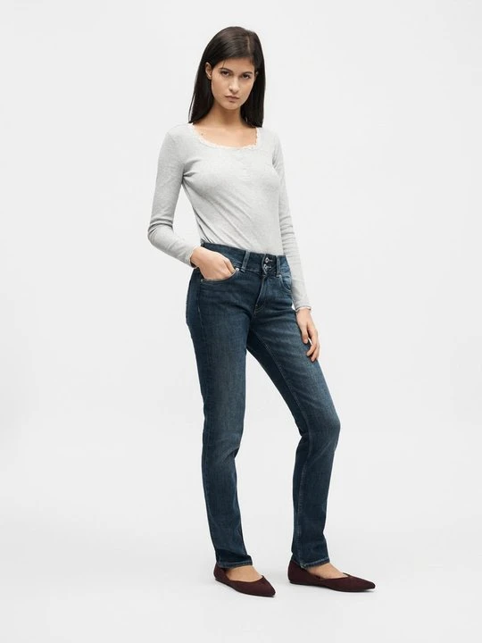 Zdjęcie produktu Jeansy Slim Fit Pepe Jeans ciemnoniebieski
