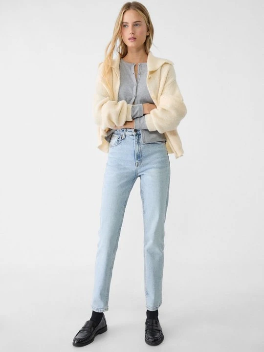 Zdjęcie produktu Jeansy Slim Fit Stradivarius niebieski