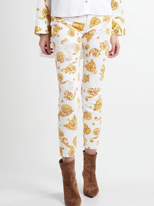 Zdjęcie produktu Jeansy Slim Fit Versace Jeans Couture biały