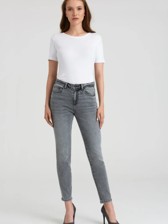 Zdjęcie produktu Jeansy slim fit z ozdobnymi przetarciami, szare Greenpoint