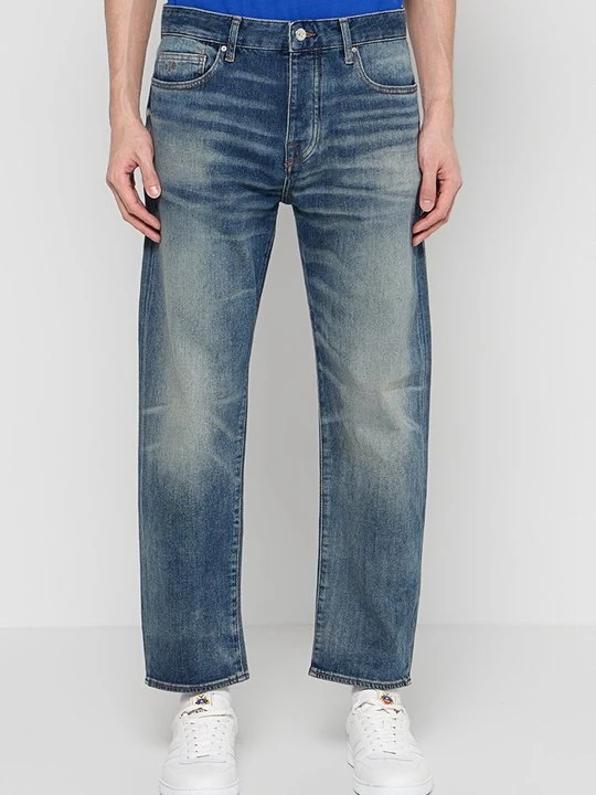 Zdjęcie produktu Jeansy Straight Leg Armani Exchange ciemnoniebieski