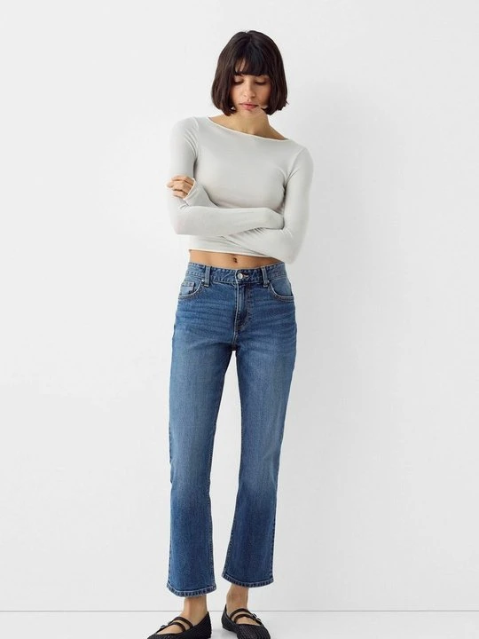 Zdjęcie produktu Jeansy Straight Leg Bershka niebieski denim