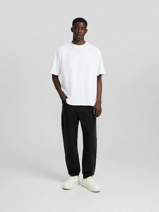 Zdjęcie produktu Jeansy Straight Leg Bershka czarny