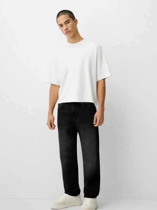 Zdjęcie produktu Jeansy Straight Leg Bershka czarny