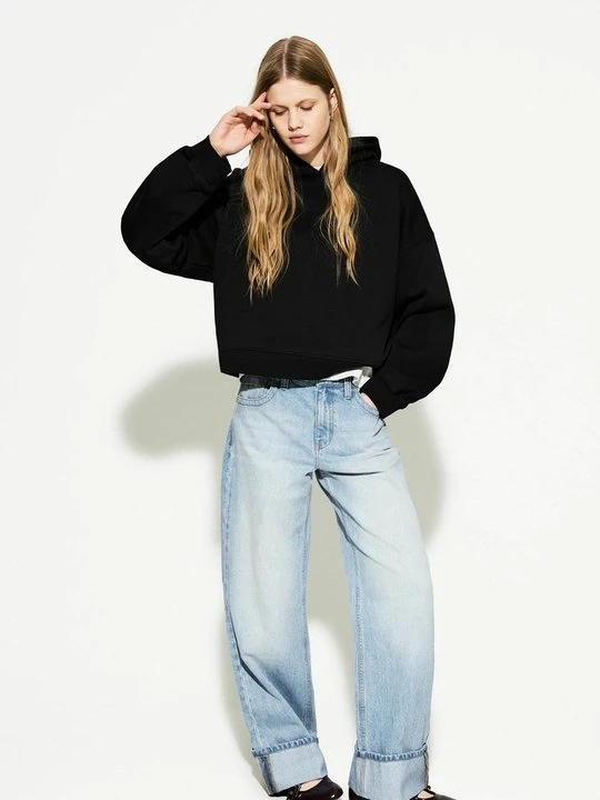 Zdjęcie produktu Jeansy Straight Leg Bershka jasnoniebieski