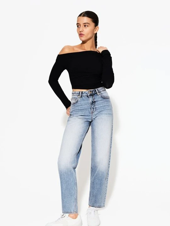 Zdjęcie produktu Jeansy Straight Leg Bershka jasnoniebieski denim