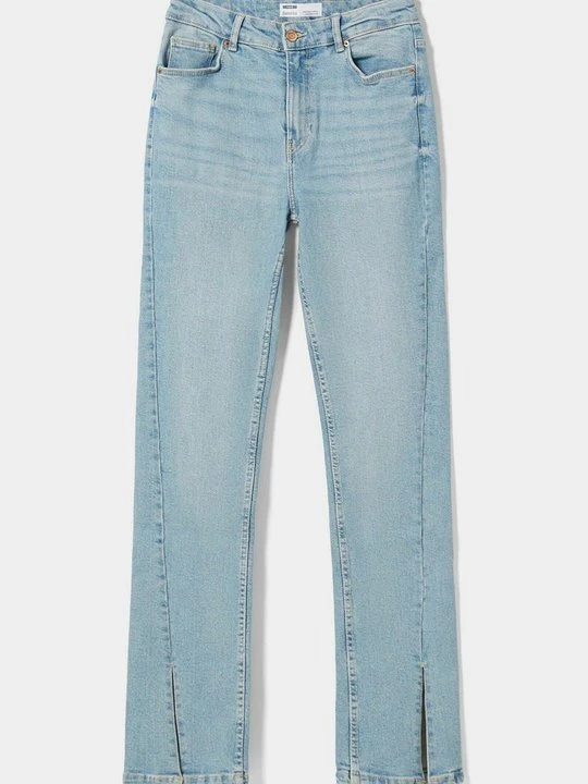 Zdjęcie produktu Jeansy Straight Leg Bershka jasnoniebieski denim